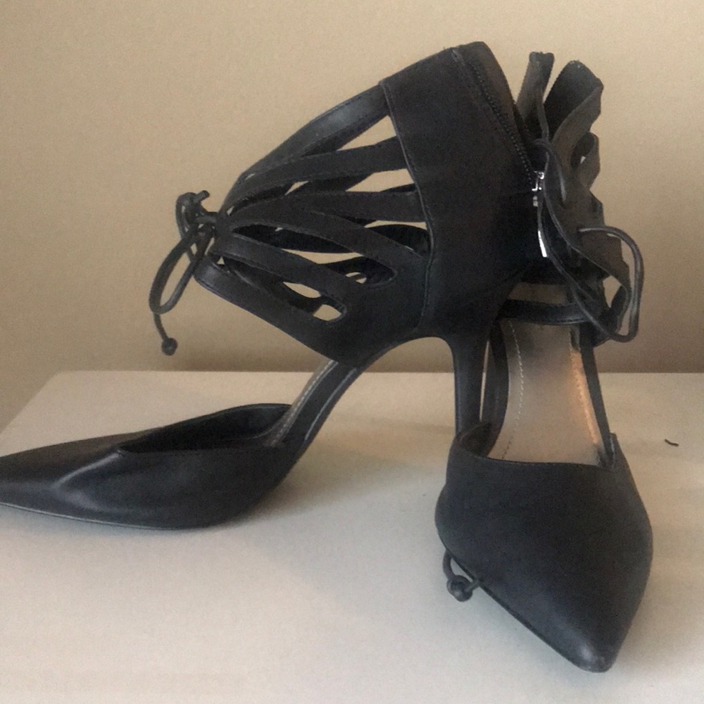 BCBGeneration Delphina Laced Up Ankle Wrap heel